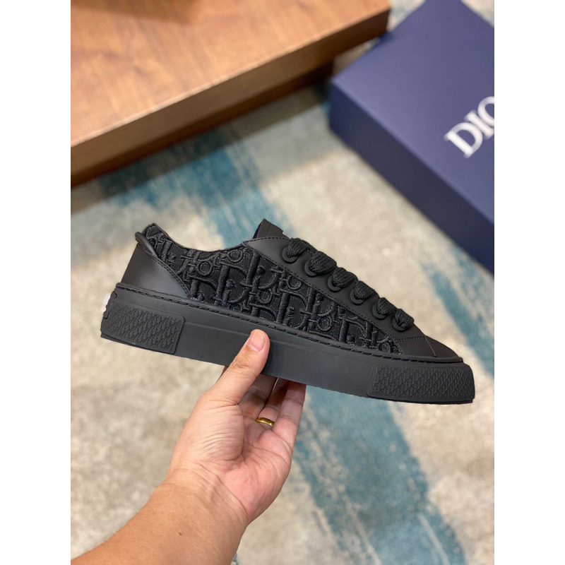 D*or b33 sneakers calfskin and three-dimensional embroidered oblique print black