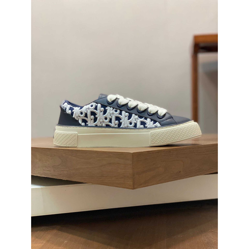 D*or b33 sneakers calfskin and three-dimensional embroidered oblique print navy blue