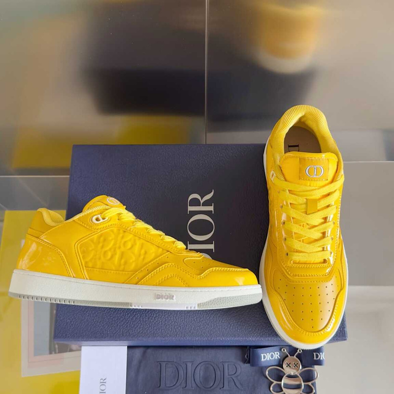 D*or b27 low-top sneakers patent cowhide oblique gravity print-effect leather yellow