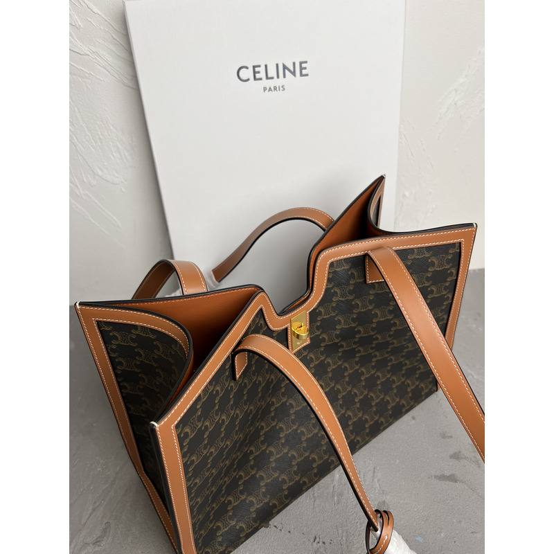 Ce**e cabas 16 in triomphe canvas and calfskin bag