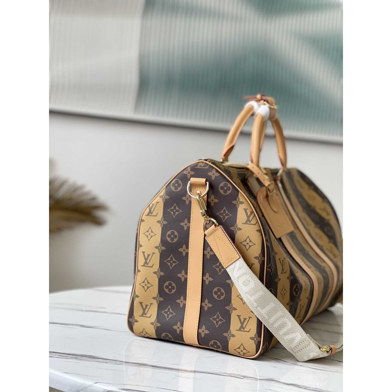 l**is V*t*n keepall bandoulière 50 embossed taurillon monogram cowhide leather bag yellow and black