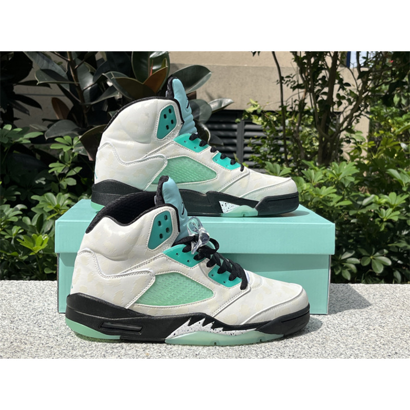 Air Jordan 5 Sneakers Island Green