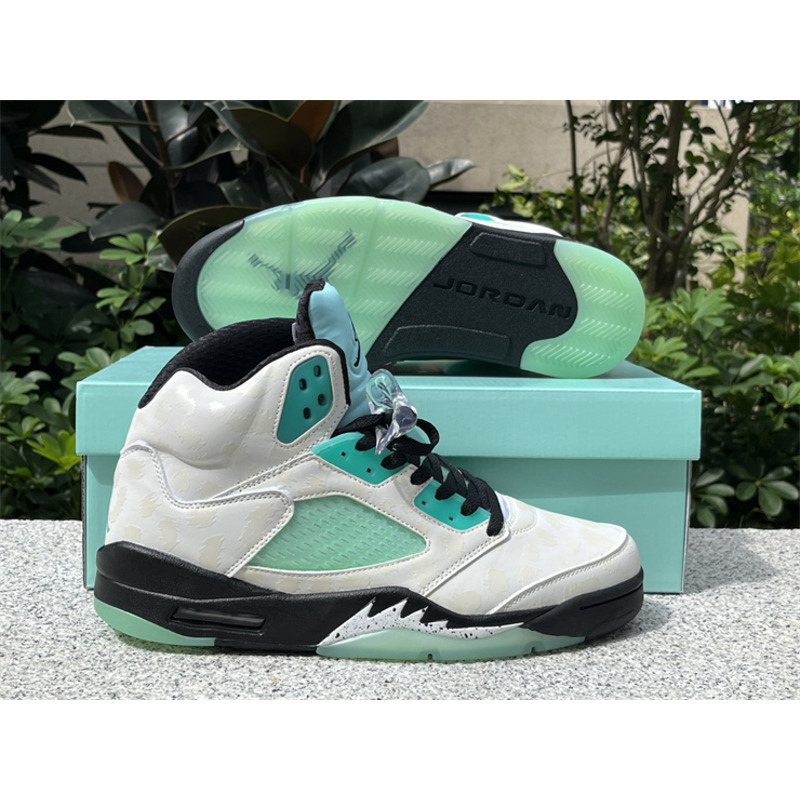 Air Jordan 5 Sneakers Island Green