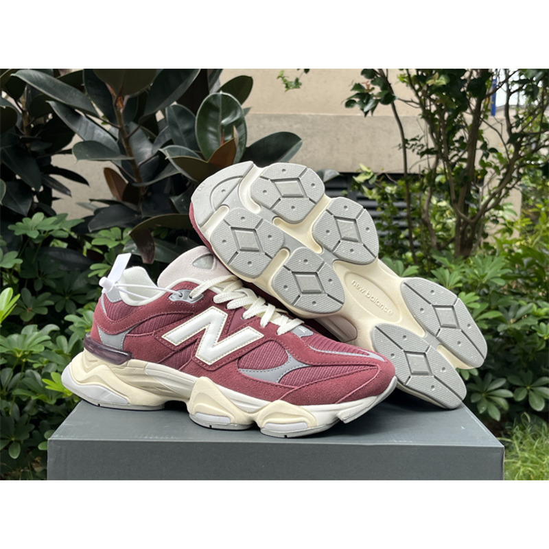 New Balance 9060 Sneakers Red