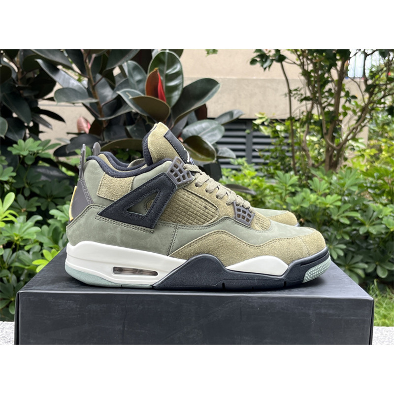 Air Jordan 4 Sneakers Craft Olive