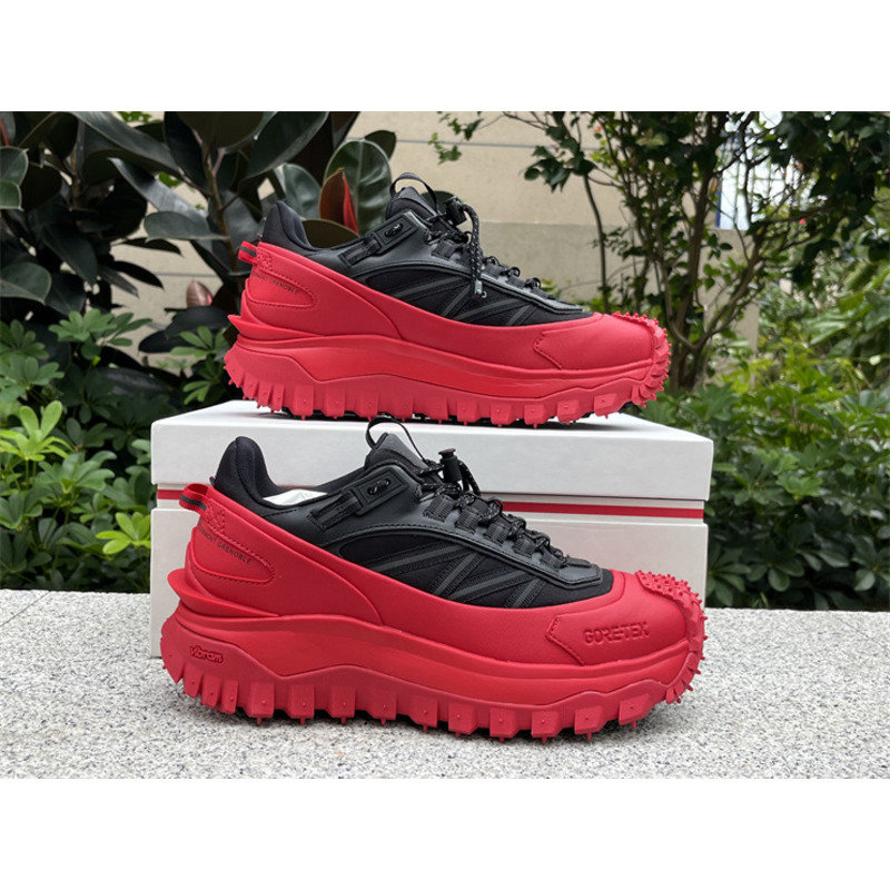 Moncler Trailgrip GTX Low-Top Sneakers Black And Red