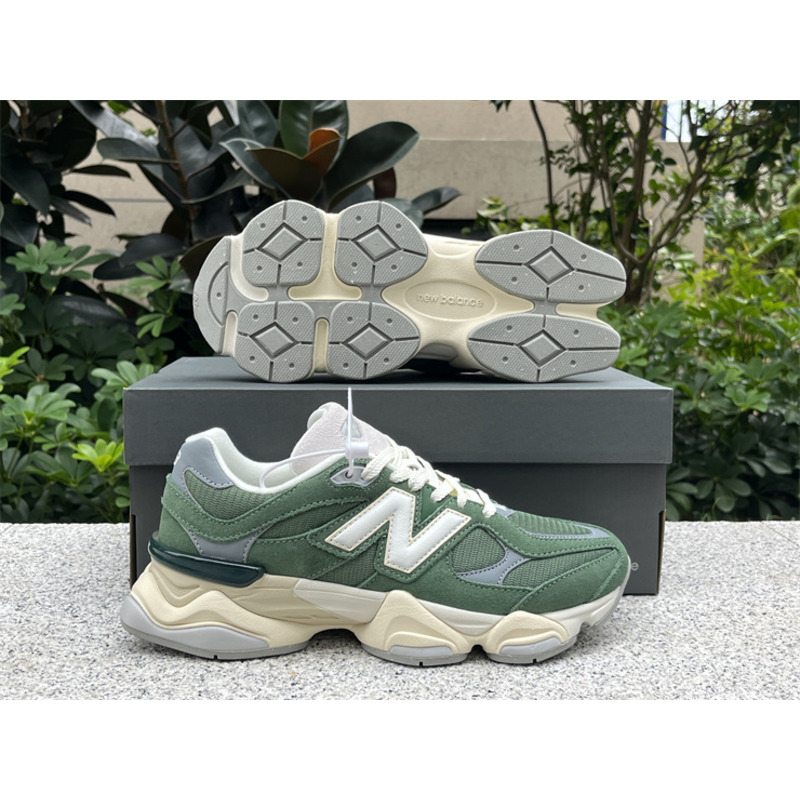 New Balance 9060 Sneakers Green