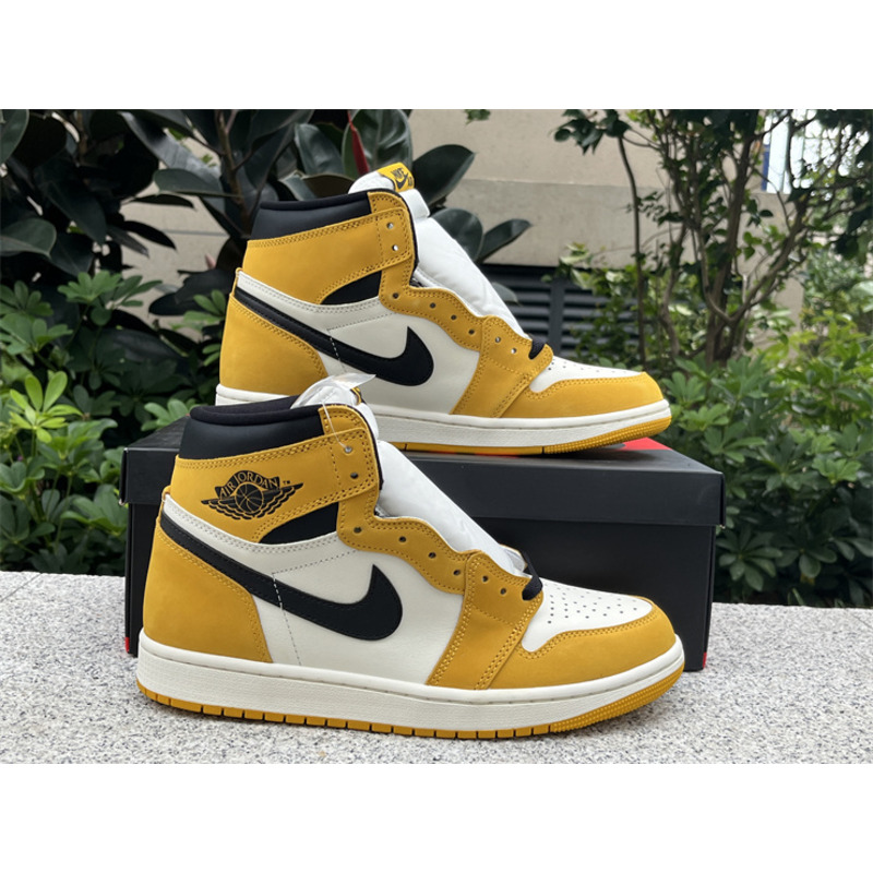 Air Jordan 1 High OG Yellow Ochre