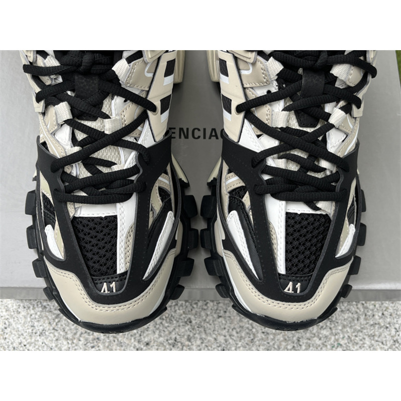 Ba*len*cia*ga track sneakers beige