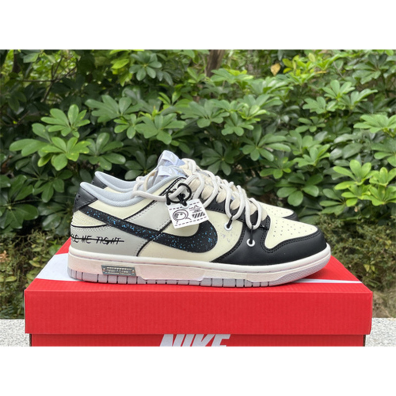 Nike SB Dunk Low Beige Black