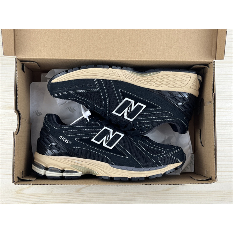 New Balance 1906R Black Taos Taupe