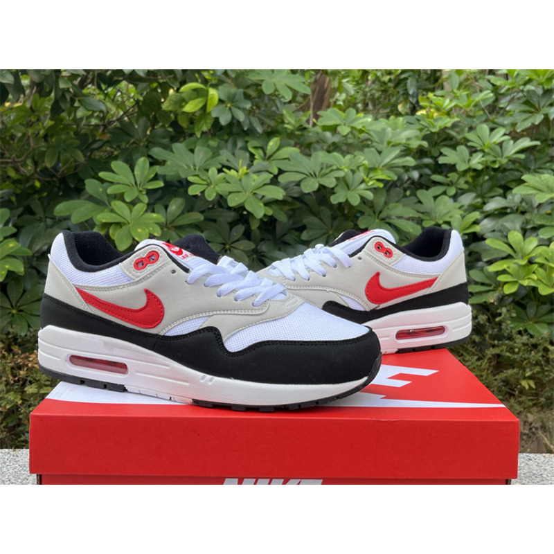 Nike Air Max 1 Sneakers Chili 2.0