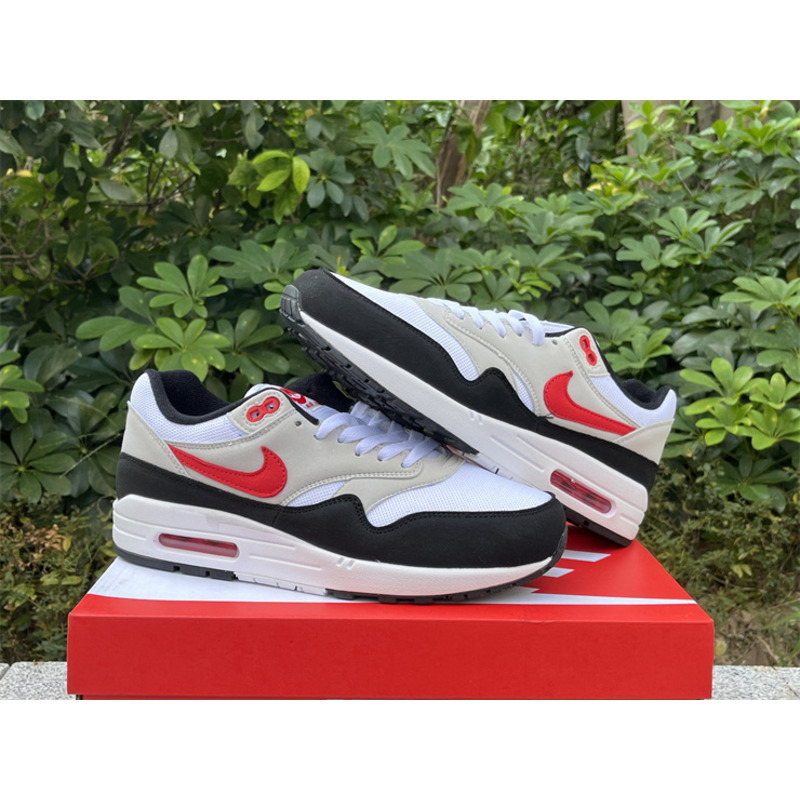 Nike Air Max 1 Sneakers Chili 2.0