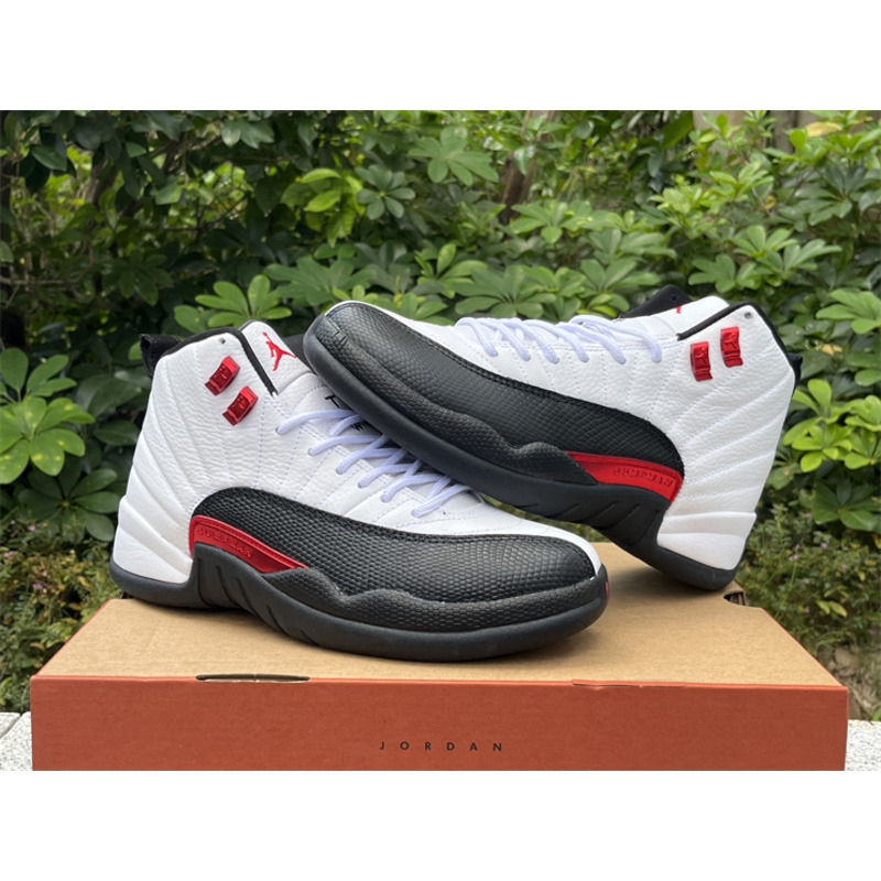 Air Jordan 12 Sneakers Red Taxi