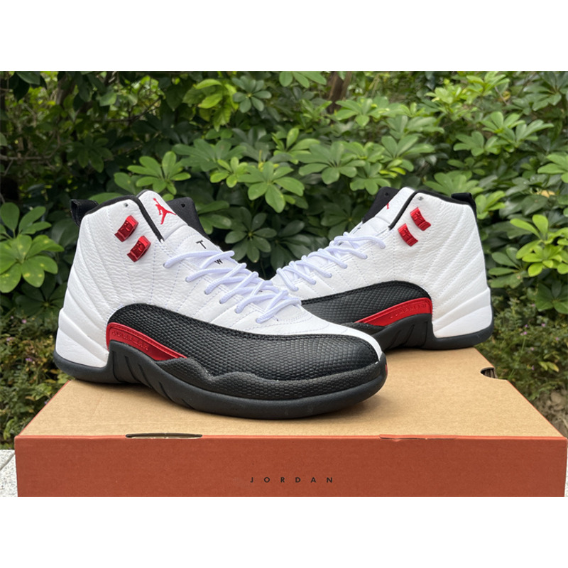 Air Jordan 12 Sneakers Red Taxi