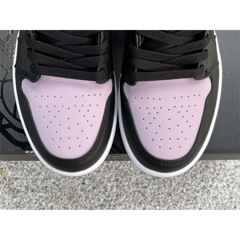 Jordan Air Jordan 1 Low Black And Pink