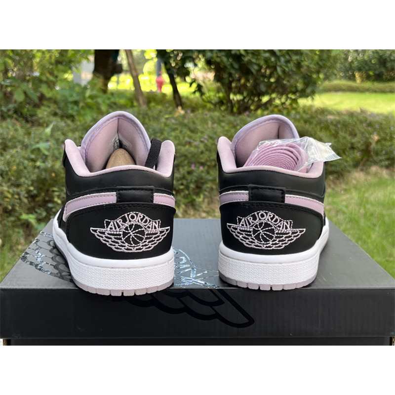 Jordan Air Jordan 1 Low Black And Pink