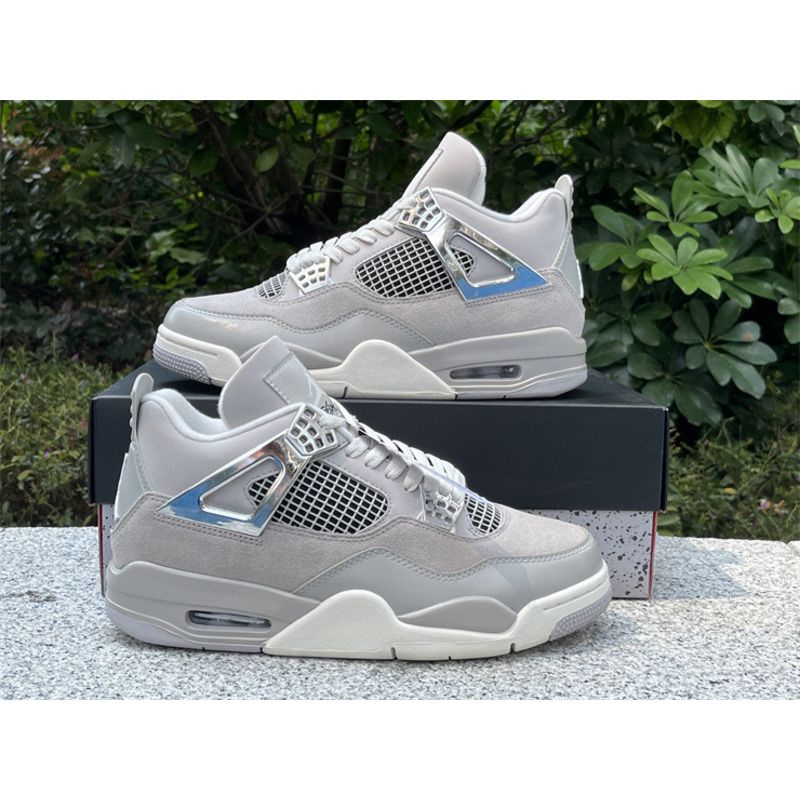 Jordan Air Jordan 4 Wmns Frozen Moments