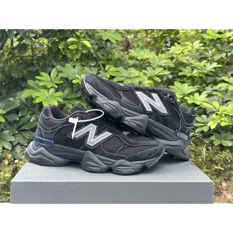 New Balance 9060 Sneakers Black