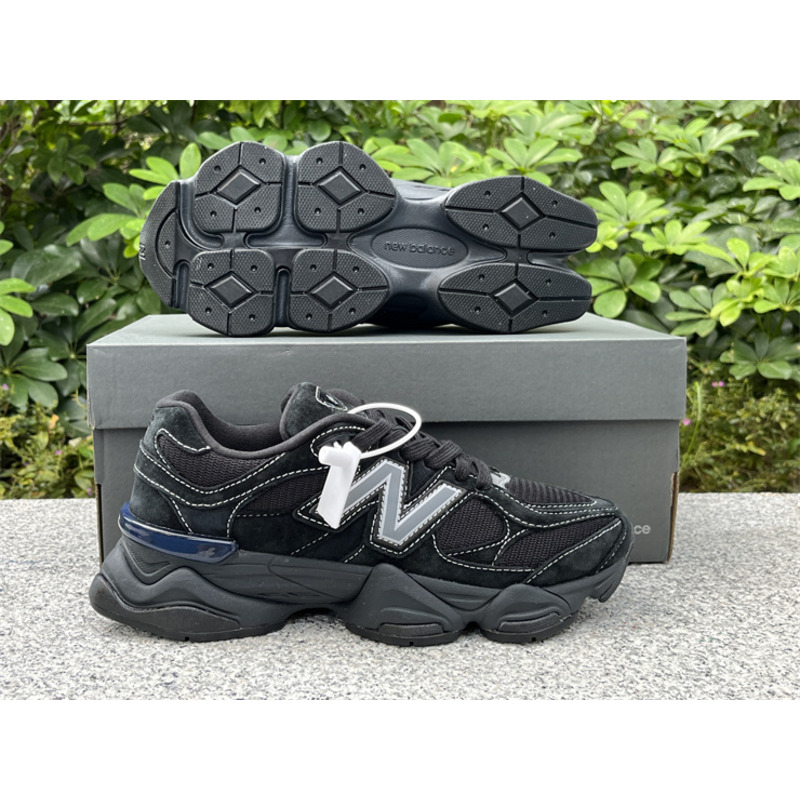 New Balance 9060 Sneakers Black