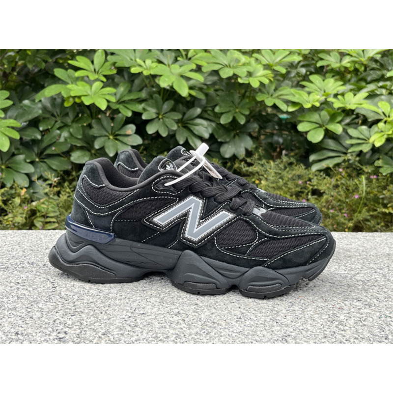 New Balance 9060 Sneakers Black