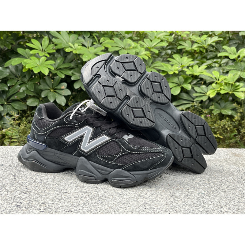 New Balance 9060 Sneakers Black