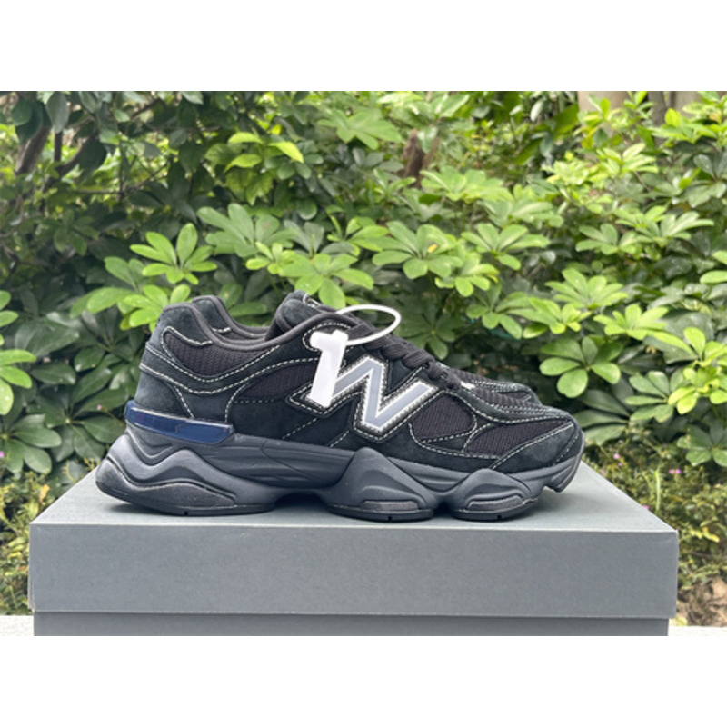 New Balance 9060 Sneakers Black