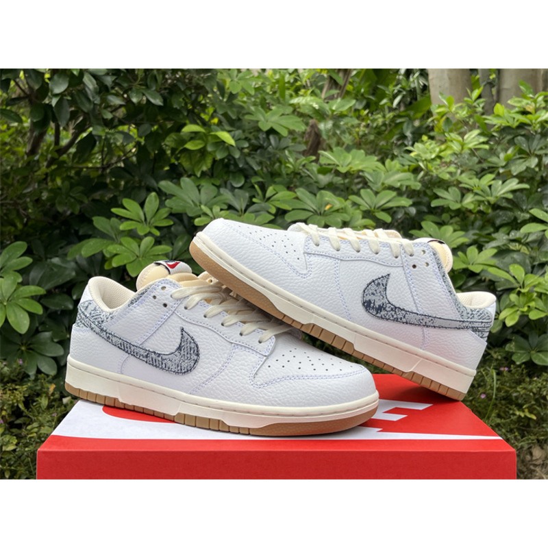 Nike Dunk Low Sneakers Washed Denim