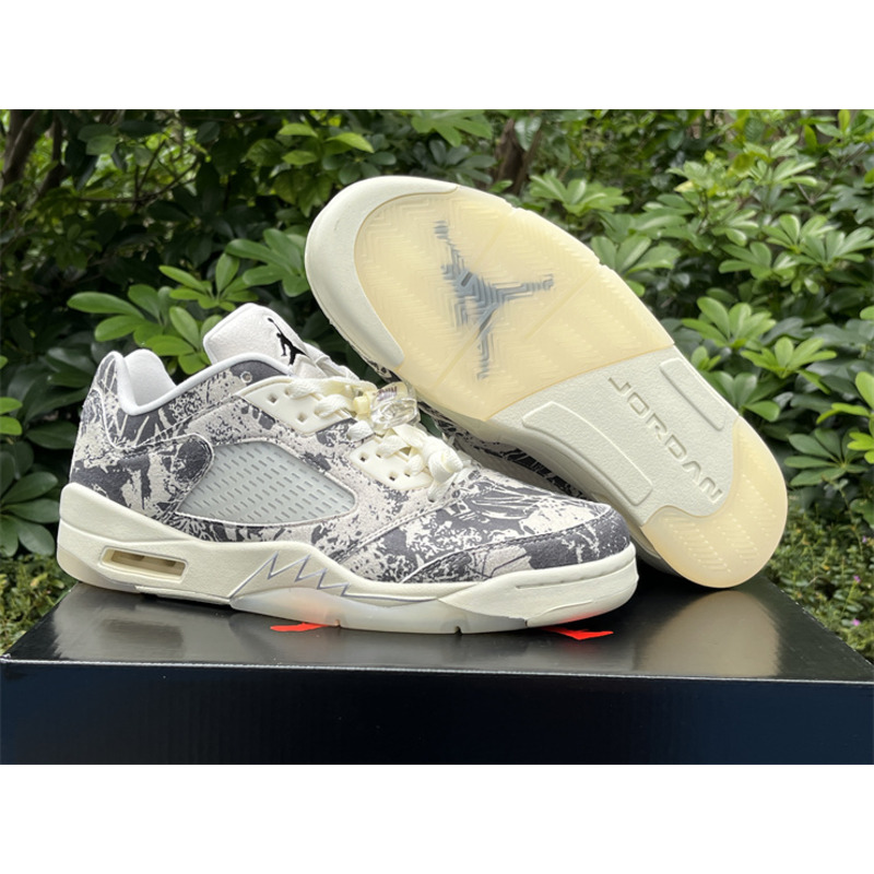 Air Jordan 5 Retro Low WMNS “ Expression” Sneakers Coconut Milk White