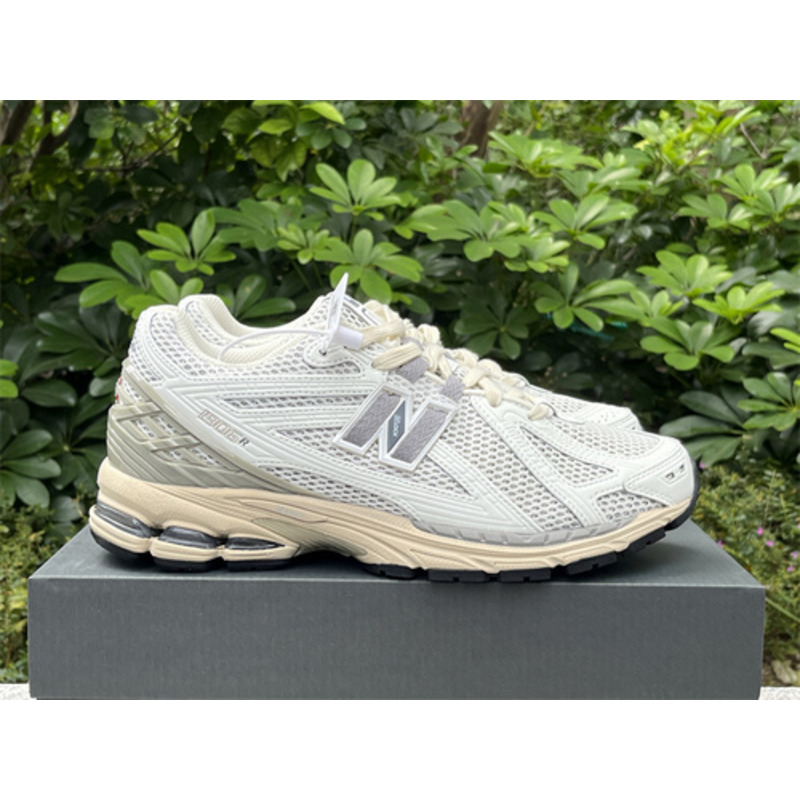 New Balance M1906RP Sneakers Ivory