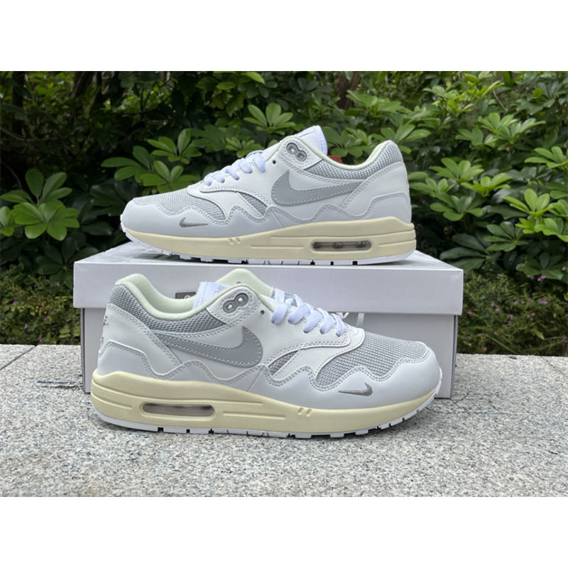 Nike Patta x Air Max 1 Noise Aqua Retro Sneaker Gray Blue