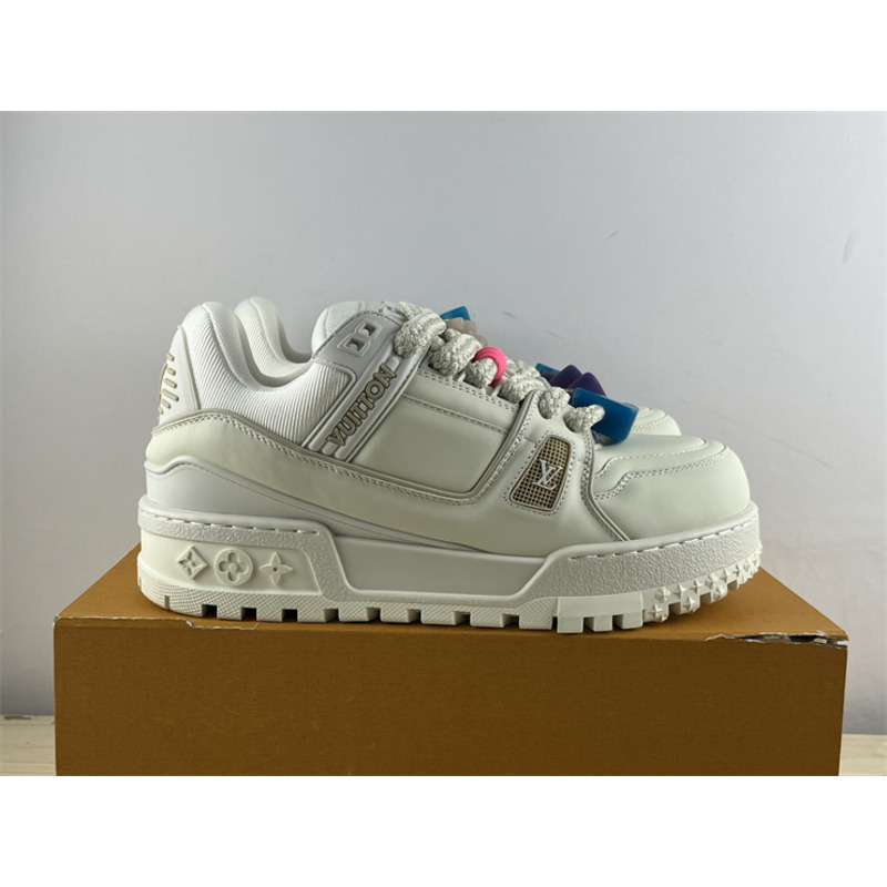 l**is V*t*n trainer maxi sneaker white