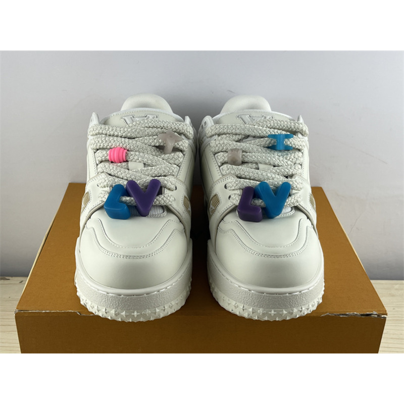 l**is V*t*n trainer maxi sneaker white