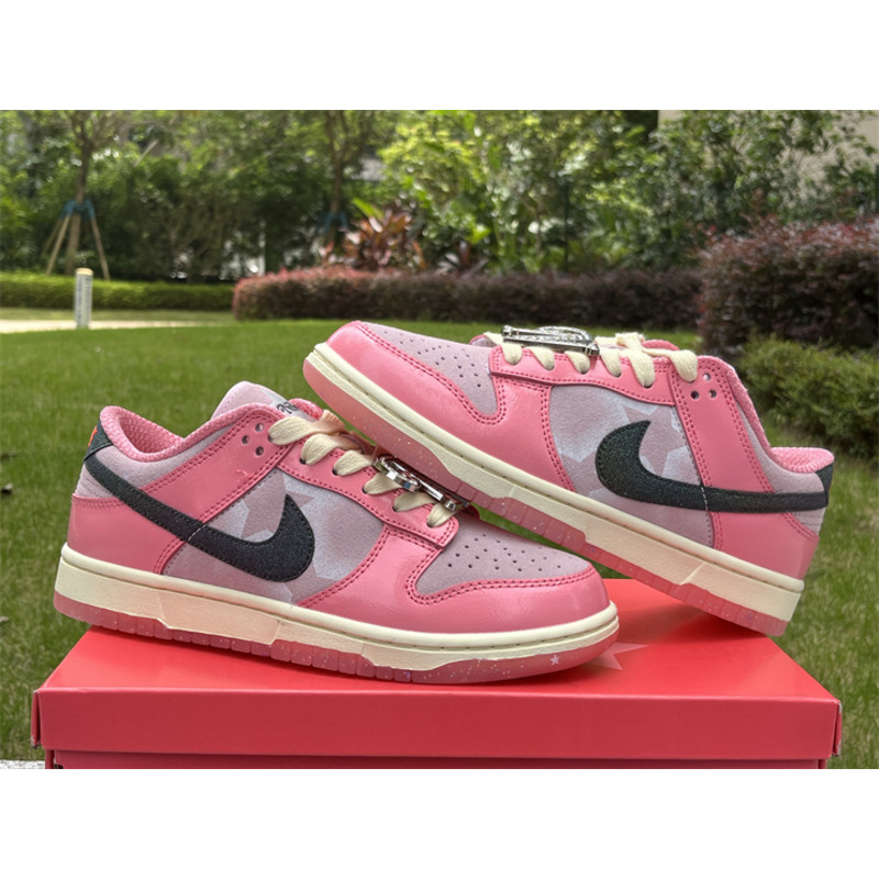 Nike Dunk Low “Barbie\" Sneaker Pink And Black