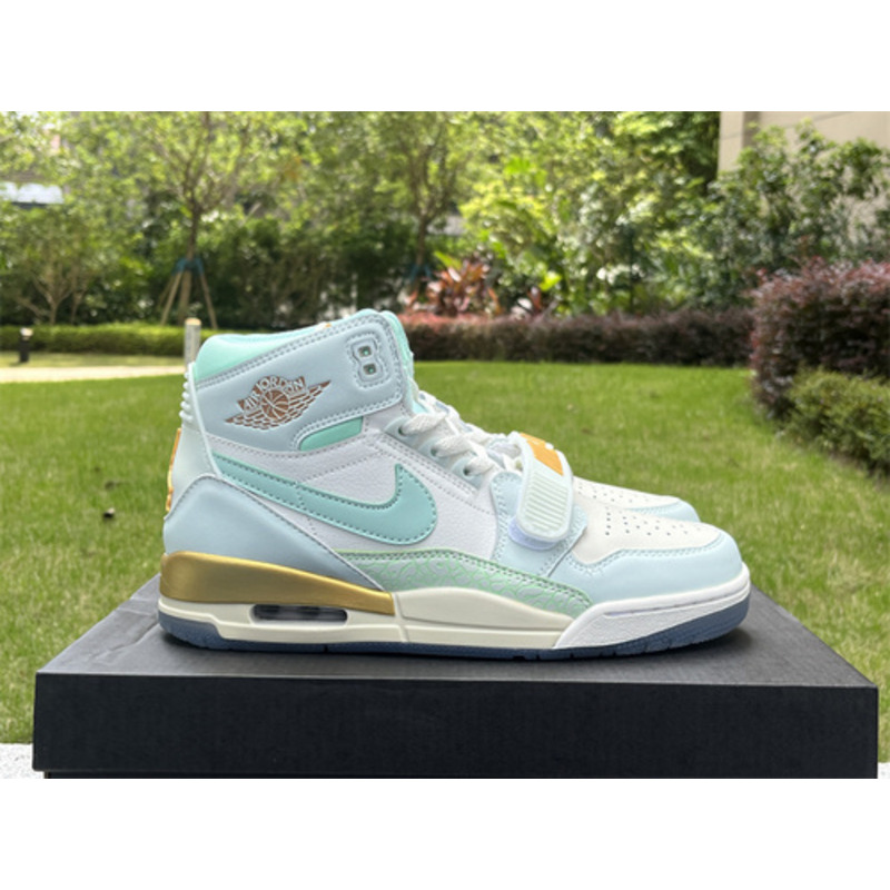 Jordan Legacy 312 Year Of The Tiger High-Top  Sneaker Green Sail/Pistachio Frost Retro