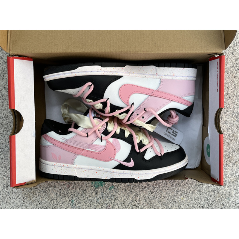 Nike Dunk Low Pink/Black/White