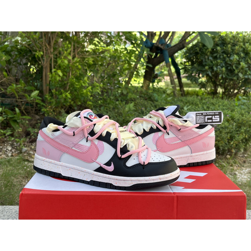 Nike Dunk Low Pink/Black/White