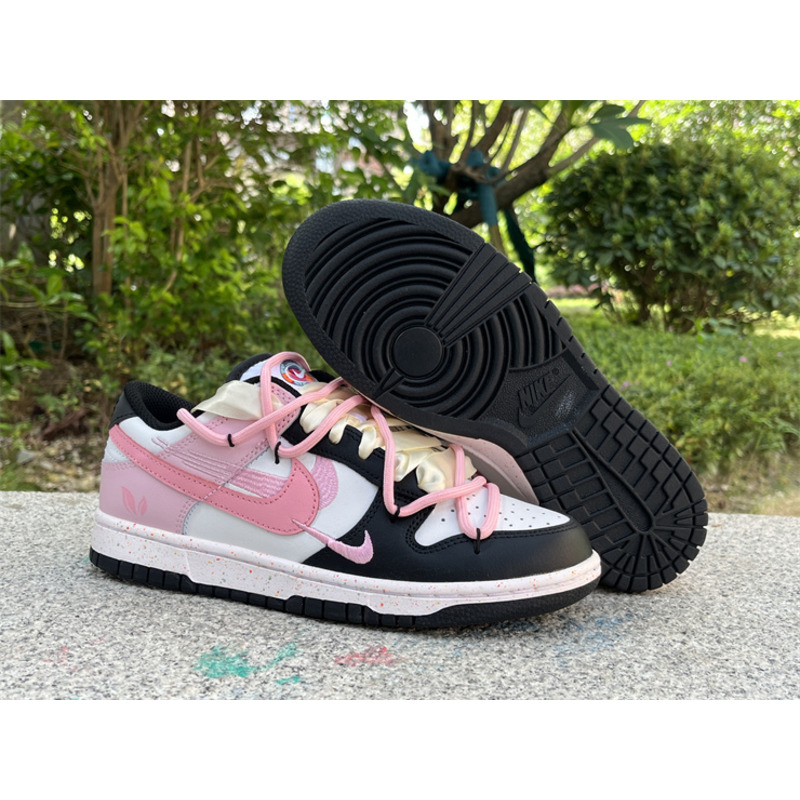 Nike Dunk Low Pink/Black/White