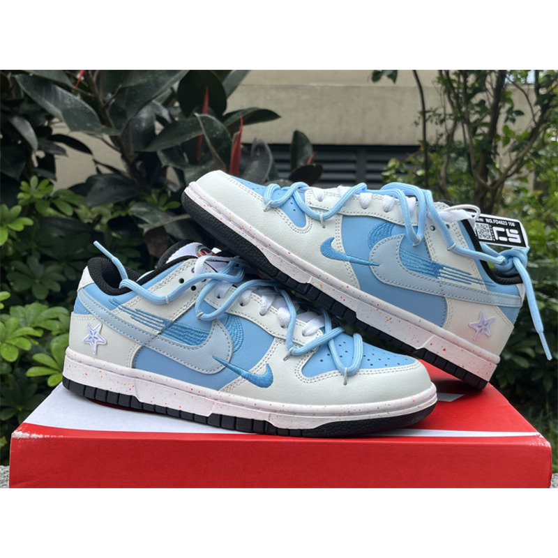 Nike Dunk Low Sneakers White/Blue