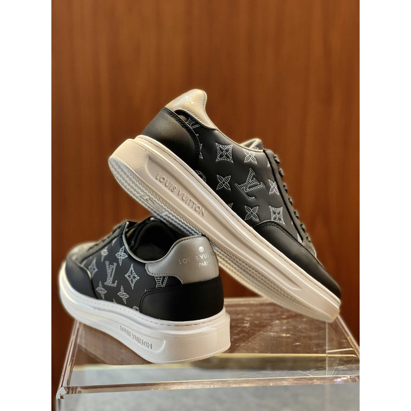 l**is V*t*n beverly hills logo sneakers in black