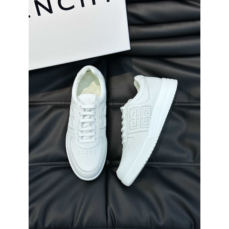 Givenchy G4 Low Top Sneakers White