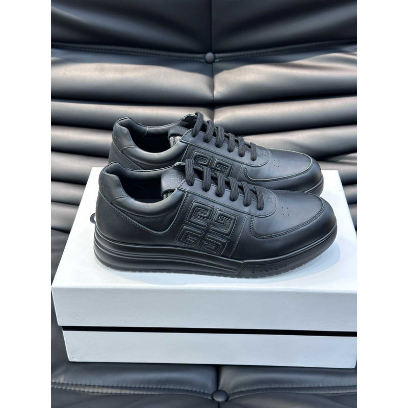 Givenchy G4 Low Top Sneakers Black