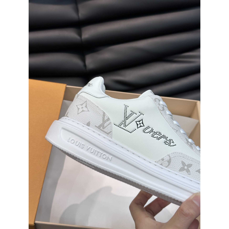 l**is V*t*n  printed pattern trainer sneaker with logo white