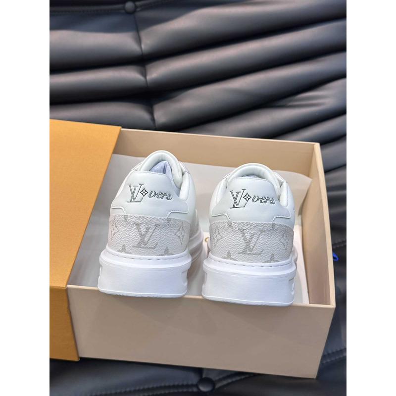 l**is V*t*n  printed pattern trainer sneaker with logo white