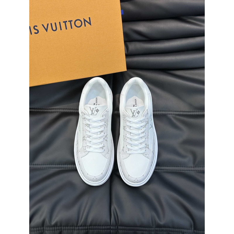 l**is V*t*n  printed pattern trainer sneaker with logo white