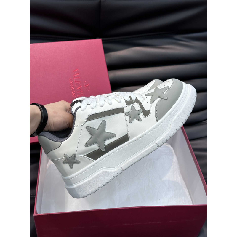 Valentino Colorblock Letter Graphic Lace-up Front Sneaker White And Gray