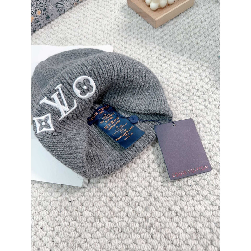 l**is V*t*n lv headline beanie grey