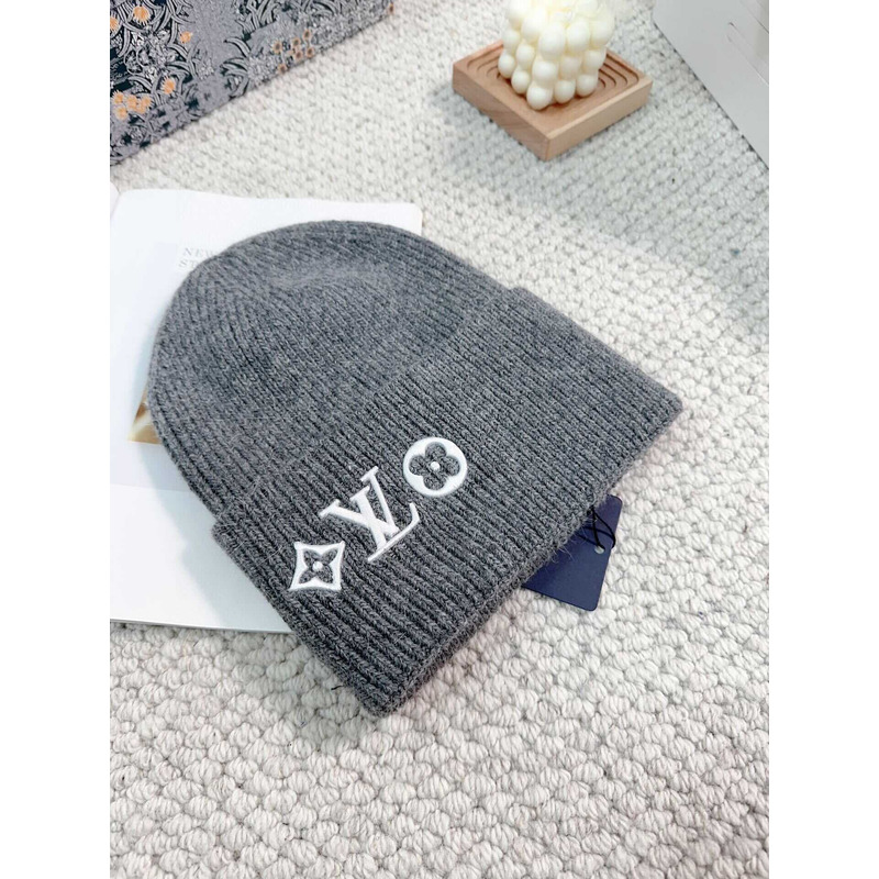 l**is V*t*n lv headline beanie grey