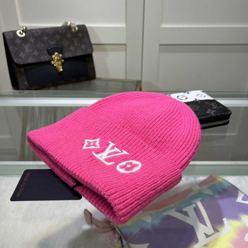 l**is V*t*n lv headline beanie pink