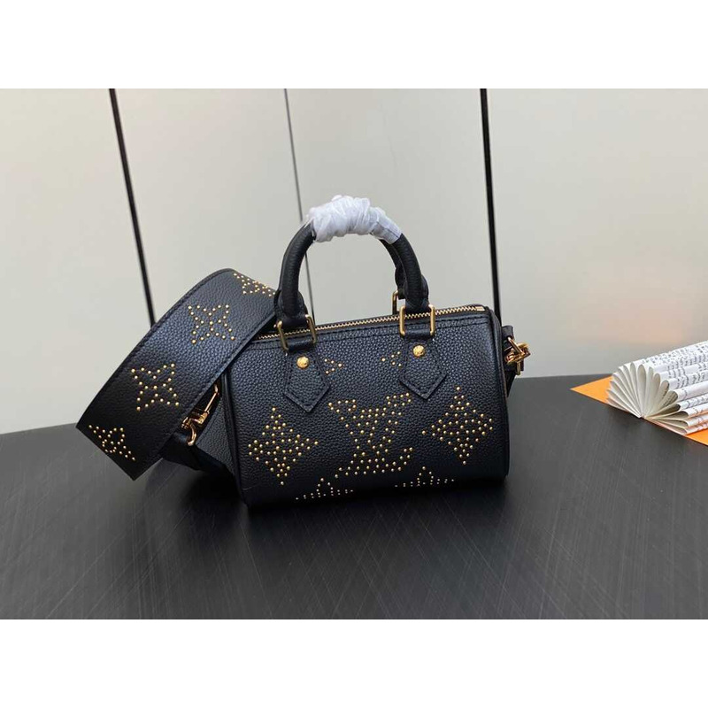 l**is V*t*n nano speedy monogram empreinte grained cowhide black